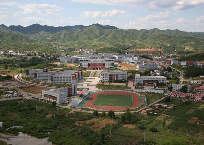 承德医学院官网