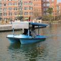无人驾驶太阳能动力自主环境监测船--“日月湖1号”