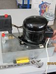 利用报废冰箱压缩机制造便携式空气压缩机